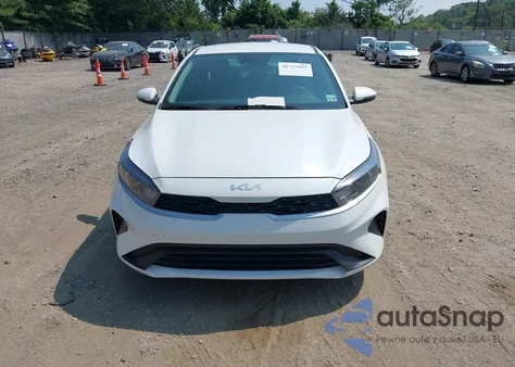 2024 Kia Forte Lxs из США, поврежденный, VIN 3KPF24AD6RE829124